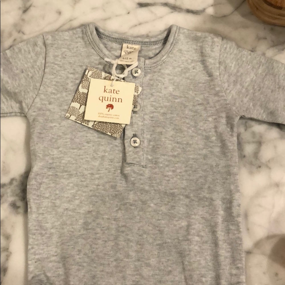 NWT Kate Quinn Onsie